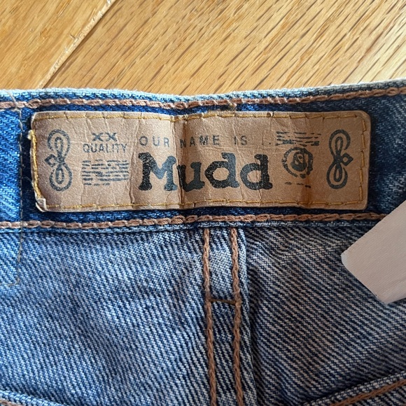 Vintage Mudd jeans shorts - Picture 3 of 3